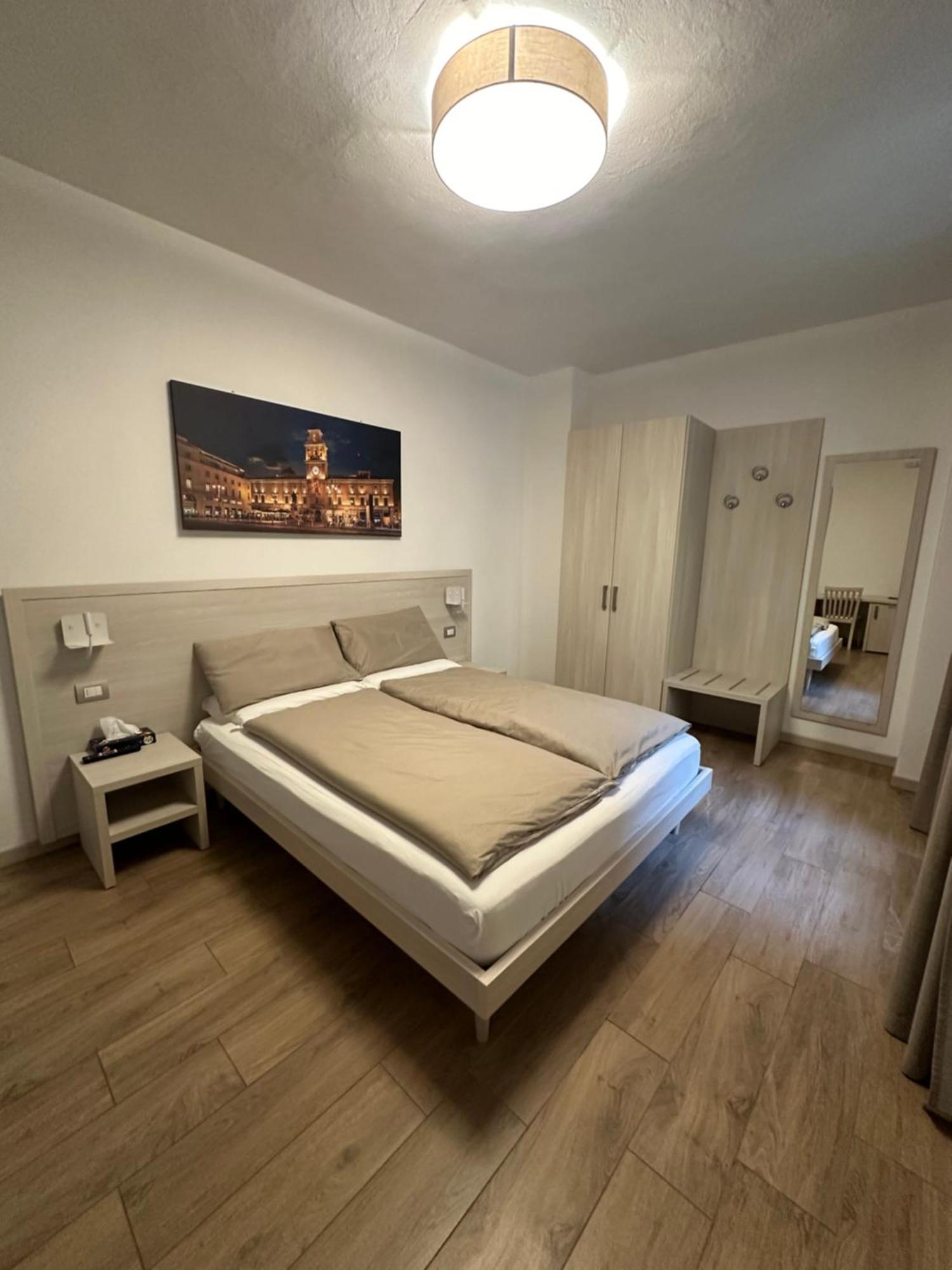 Residenza Pezzani 호텔 파르마 외부 사진